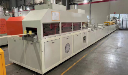 玻璃鋼拉擠設(shè)備樹脂選型指南：2025年綠色生產(chǎn)新趨勢